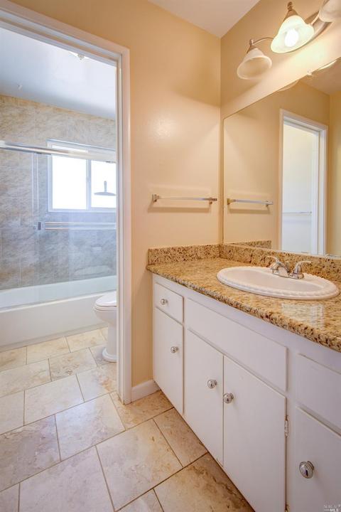 607 Fleming Ave E, Vallejo, CA 94591 photo 27