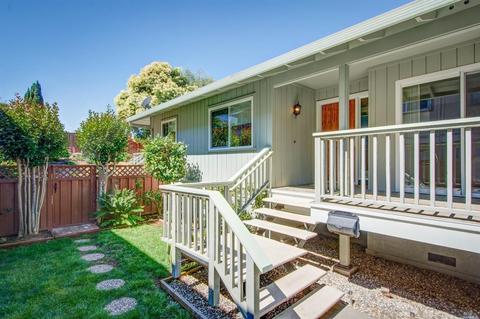 607 Fleming Ave E, Vallejo, CA 94591 photo 3