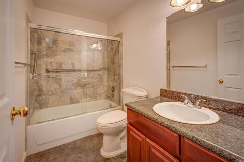 607 Fleming Ave E, Vallejo, CA 94591 photo 32