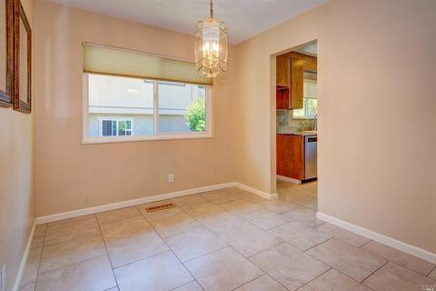 607 Fleming Ave E, Vallejo, CA 94591 photo 10