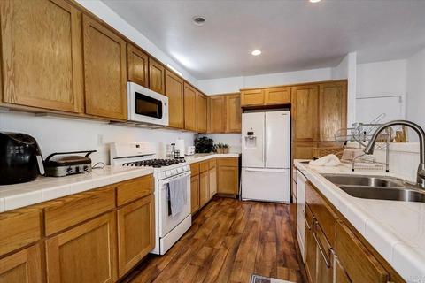 1636 Glenmore Dr, Fairfield, CA 94533 photo 11