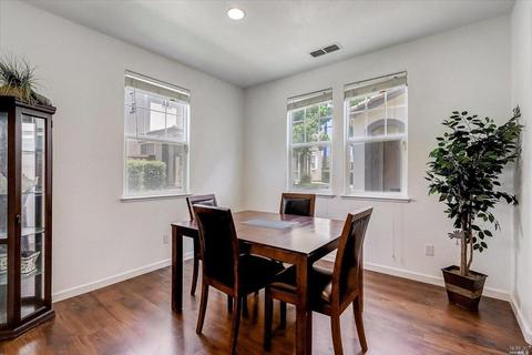 1636 Glenmore Dr, Fairfield, CA 94533 photo 9