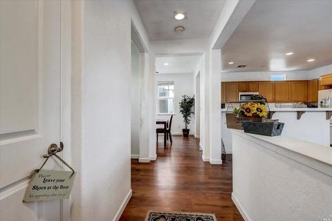 1636 Glenmore Dr, Fairfield, CA 94533 photo 4