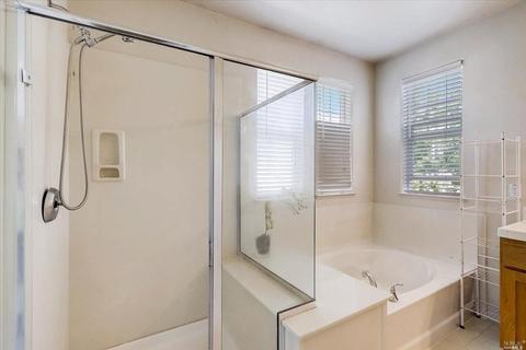 1636 Glenmore Dr, Fairfield, CA 94533 photo 22
