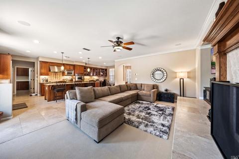 1829 Landmark Dr, Vallejo, CA 94591 photo 8