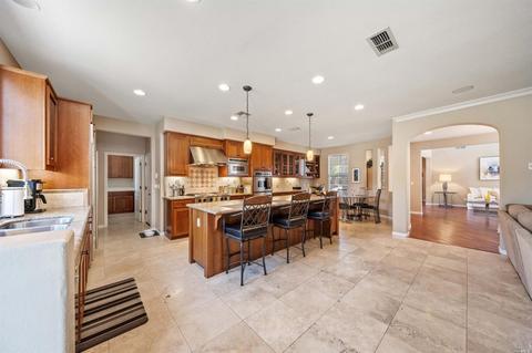 1829 Landmark Dr, Vallejo, CA 94591 photo 5