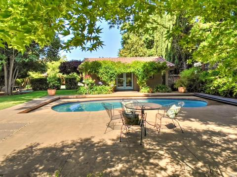 995 5th St E, Sonoma, CA 95476 photo 2