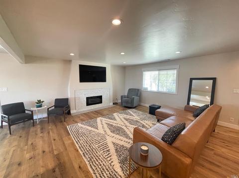 444 Pacifica Ave, Bay Point, CA 94565 photo 6