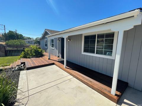 444 Pacifica Ave, Bay Point, CA 94565 photo 3