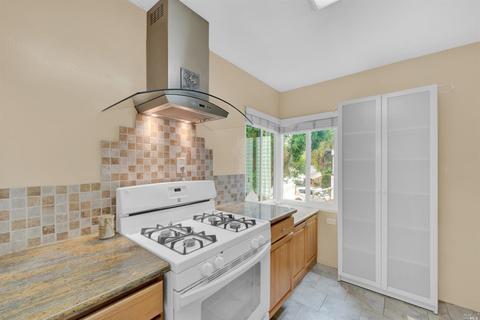 129 El Monte Ave, Vallejo, CA 94591 photo 11