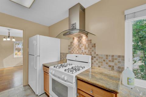 129 El Monte Ave, Vallejo, CA 94591 photo 12