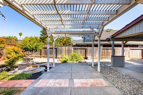 124 Los Robles Ave, Windsor, CA 95492 photo 43