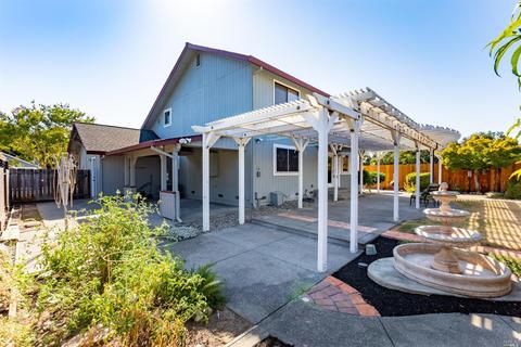 124 Los Robles Ave, Windsor, CA 95492 photo 56