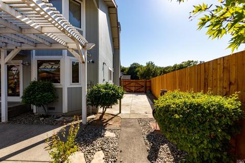 124 Los Robles Ave, Windsor, CA 95492 photo 48
