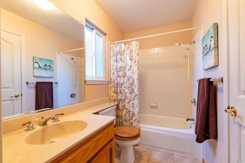 124 Los Robles Ave, Windsor, CA 95492 photo 20