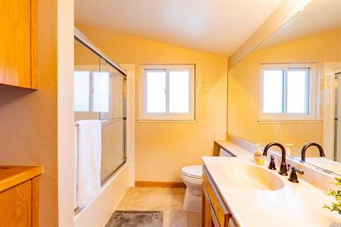 124 Los Robles Ave, Windsor, CA 95492 photo 35