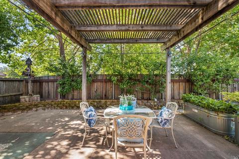 852 Bond Pl, Windsor, CA 95492 photo 1