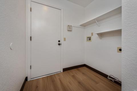 852 Bond Pl, Windsor, CA 95492 photo 14