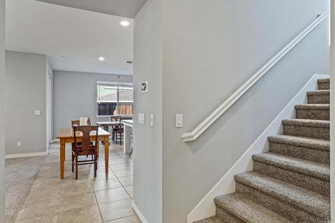 684 Jade Way, Fairfield, CA 94534 photo 8