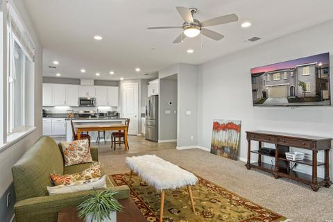 684 Jade Way, Fairfield, CA 94534 photo 22