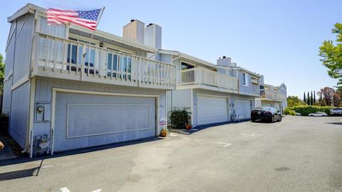 341 E T St, Benicia, CA 94510 photo 35