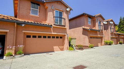 7804 Caracena Ct, Vallejo, CA 94591 photo 2