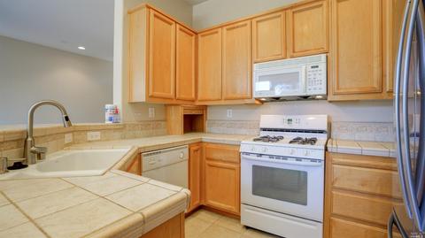 7804 Caracena Ct, Vallejo, CA 94591 photo 15