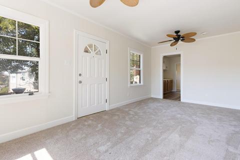 2121 Orange St, Martinez, CA 94553 photo 3