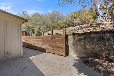 2121 Orange St, Martinez, CA 94553 photo 19
