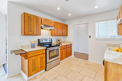 201 Sonora Pass Rd, Vallejo, CA 94589 photo 20