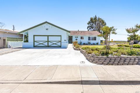 201 Sonora Pass Rd, Vallejo, CA 94589 photo 2