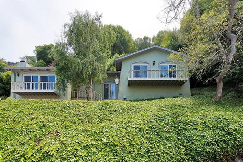 135 Glen Dr, Sausalito, CA 94965 photo 2