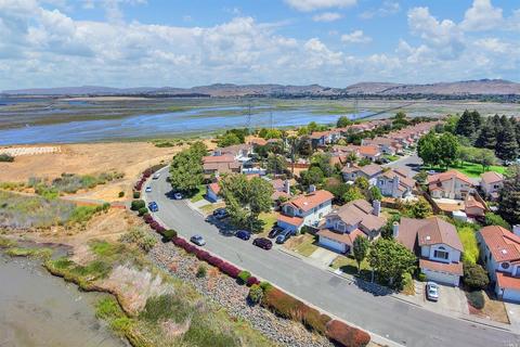 672 Catalina Cir, Vallejo, CA 94589 photo 13
