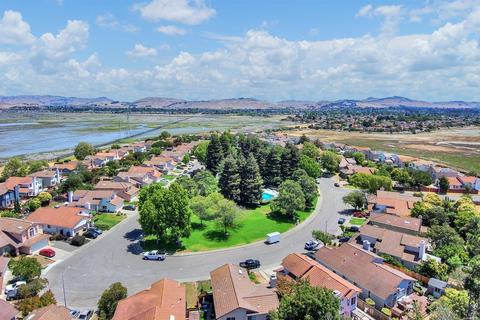 672 Catalina Cir, Vallejo, CA 94589 photo 81