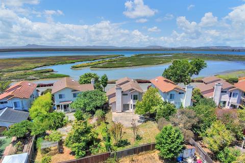 672 Catalina Cir, Vallejo, CA 94589 photo 69