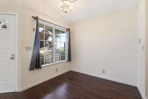 421 Stinson St #3, Vallejo, CA 94591 photo 8