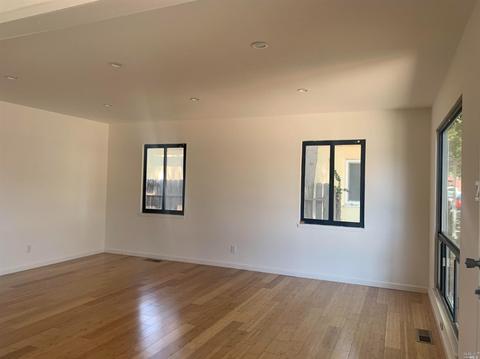 1047 Maple Ave, Vallejo, CA 94591 photo 5