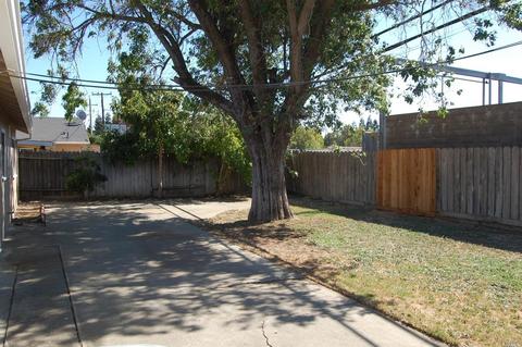 1935 Utah St, Fairfield, CA 94533 photo 10