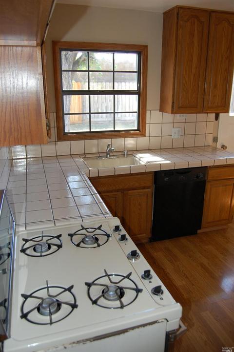 1935 Utah St, Fairfield, CA 94533 photo 23