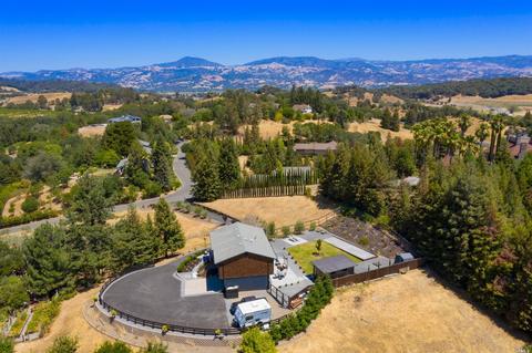 308 Burgundy Rd, Healdsburg, CA 95448 photo 81