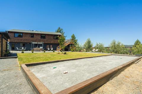 308 Burgundy Rd, Healdsburg, CA 95448 photo 52