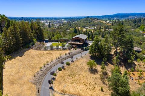 308 Burgundy Rd, Healdsburg, CA 95448 photo 59