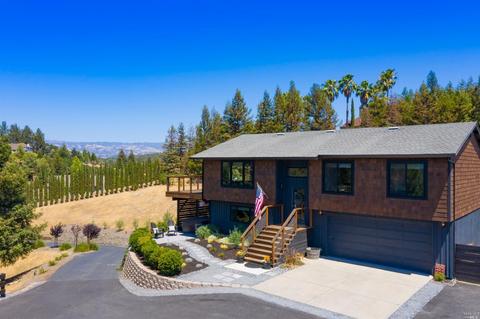 308 Burgundy Rd, Healdsburg, CA 95448 photo 6