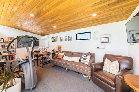 308 Burgundy Rd, Healdsburg, CA 95448 photo 43