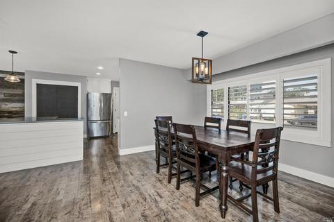 8592 Curry Ct, Windsor, CA 95492 photo 9