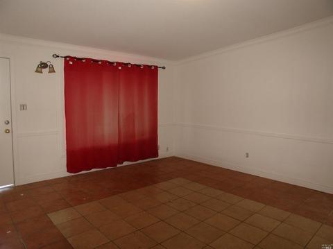 209 Jordan St, Vallejo, CA 94591 photo 4