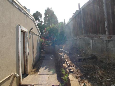 209 Jordan St, Vallejo, CA 94591 photo 11