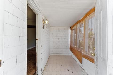 212 Roney Ave, Vallejo, CA 94590 photo 4
