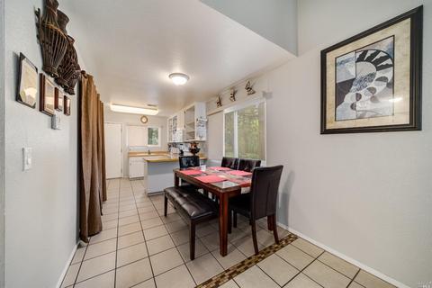 427 Freeway Dr, Napa, CA 94558 photo 6