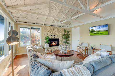 10827 Highway 1, Jenner, CA 95450 photo 12